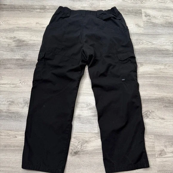 5.11 Tactical Men's Black Cargo Pants Size 36x30 Work Utility Outdoor - Picture 8 of 10
